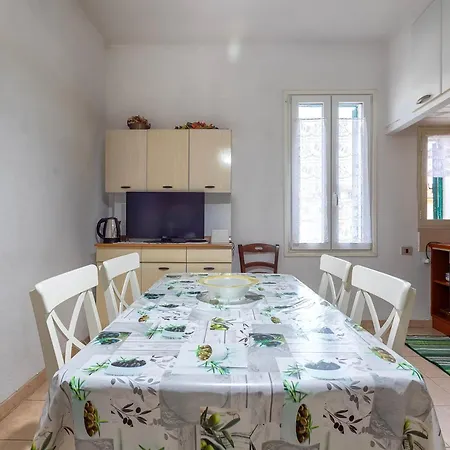 Piera's In Apartament *