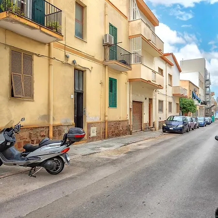 Apartament Piera's In